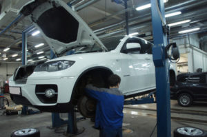 Замена тормозных колодок и дисков на BMW X6 Замена тормозных колодок и дисков на BMW X6